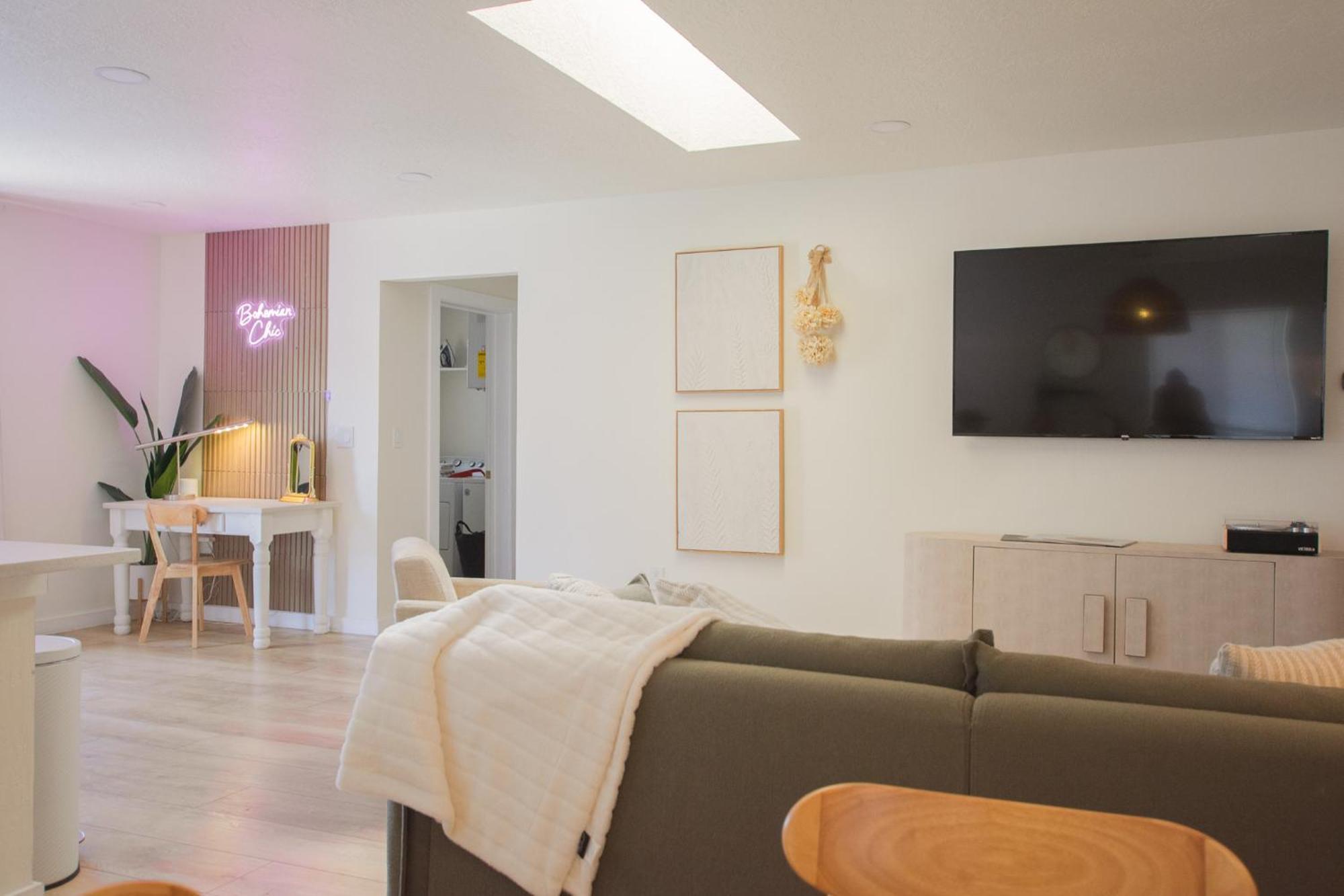 Bohemian Chic An Eclectic Escape-Hot Tub-Pet Friendly-No Pet Fees! Villa Albuquerque Luaran gambar
