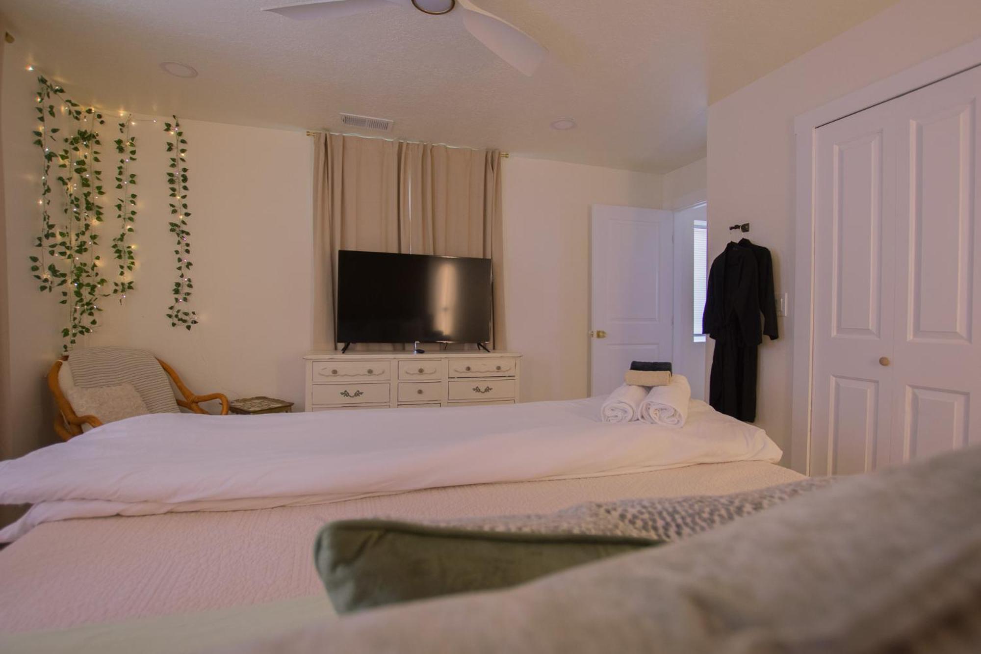 Bohemian Chic An Eclectic Escape-Hot Tub-Pet Friendly-No Pet Fees! Villa Albuquerque Luaran gambar
